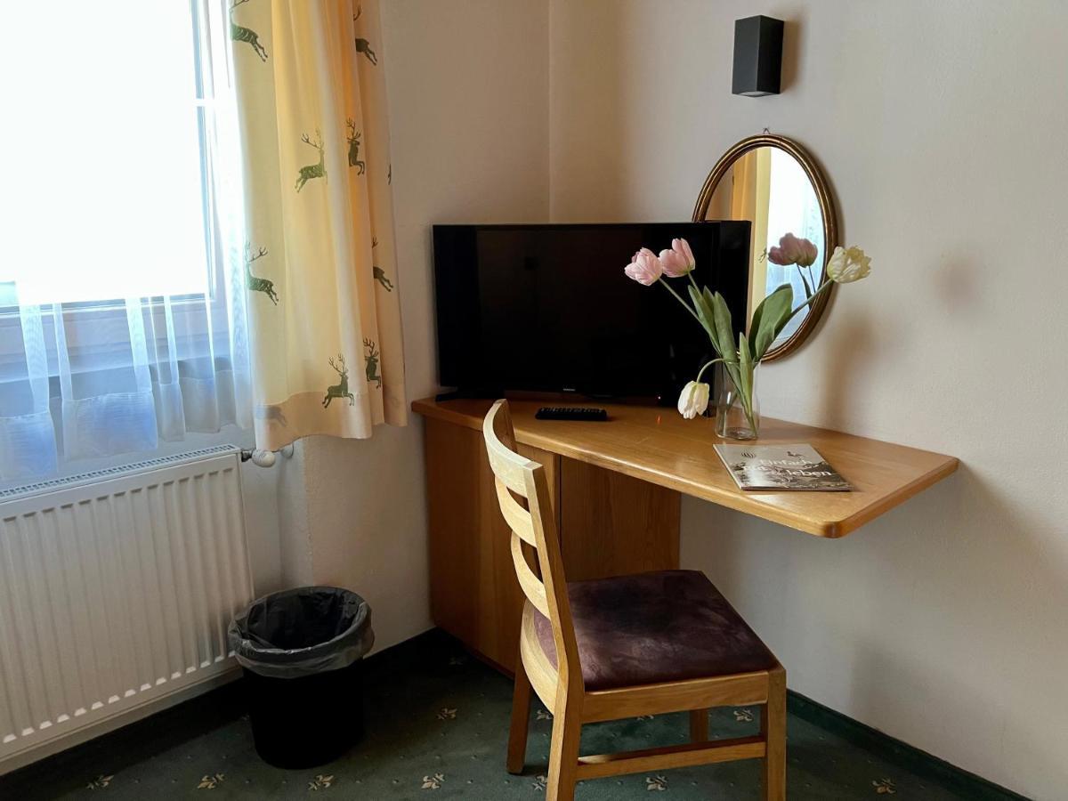 Posthotel Pfunds Zewnętrze zdjęcie